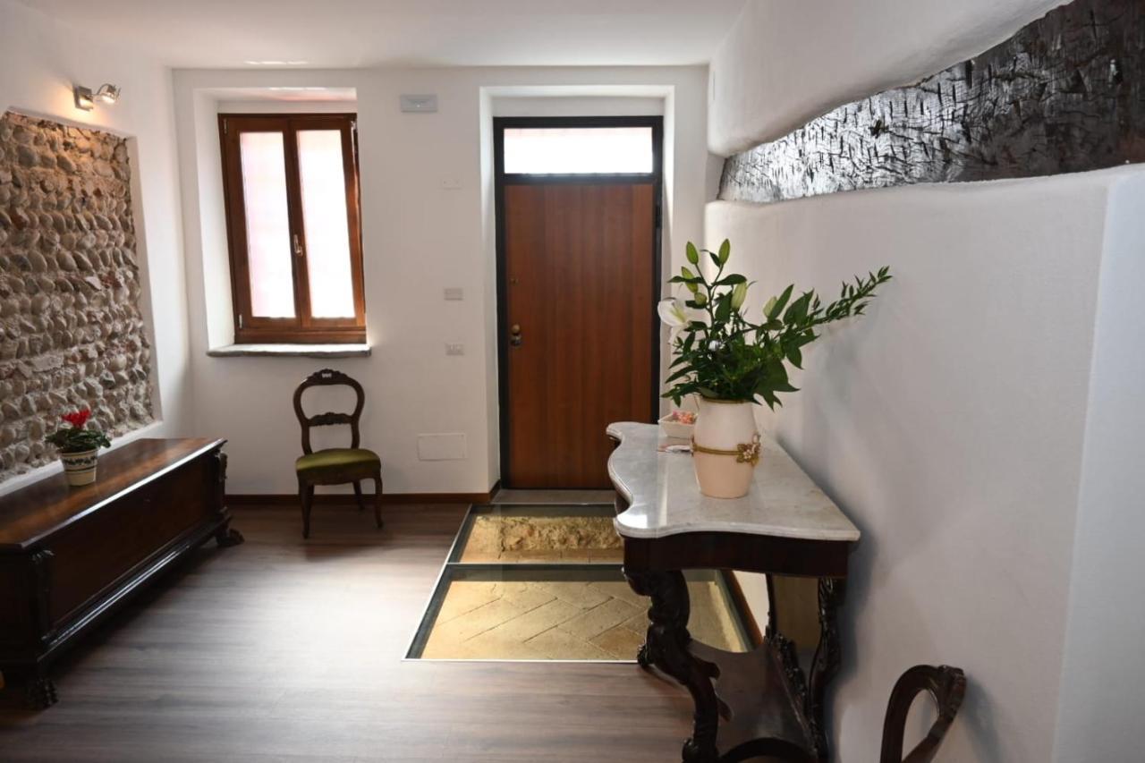 B&B Del Corso Castano Primo Dış mekan fotoğraf