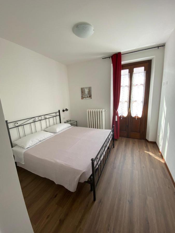 B&B Del Corso Castano Primo Dış mekan fotoğraf